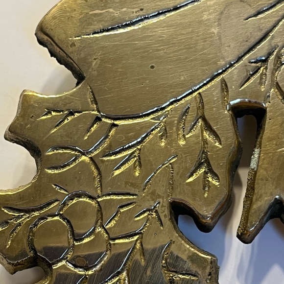 Vintage Lillian Vernon Brass Trivet. Pre owned.